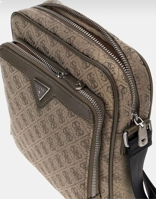 Мъжка чанта за през рамо Guess