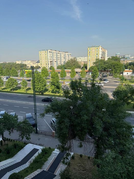 Shaxar markazi Ganga, Jangox markaz-15 da 3 xonali uy sotiladi