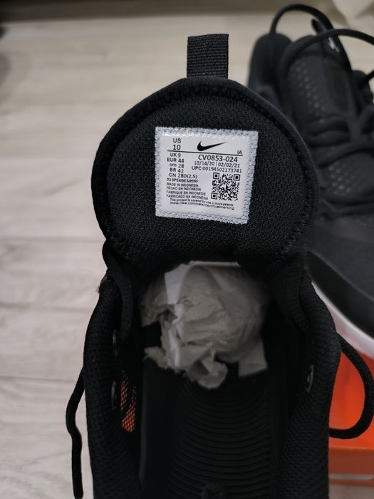 Adidasi Tenis Nike / Yonex/ Wilson zgura