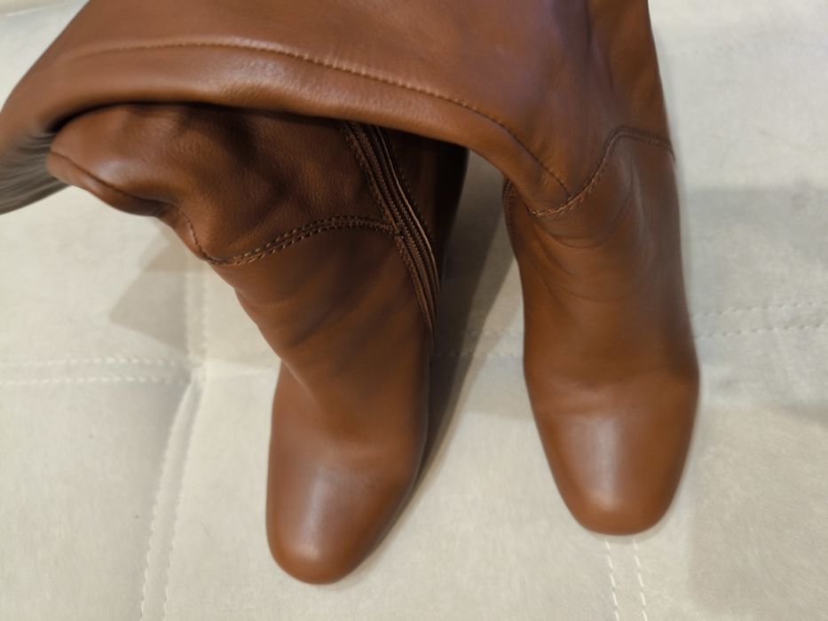 Сапоги модельные, кожанные 36 размер