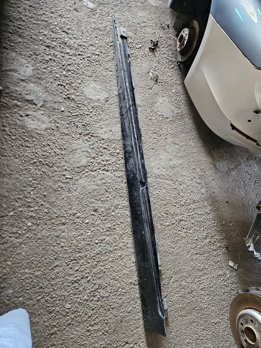Praguri m pachet bmw f10 f11