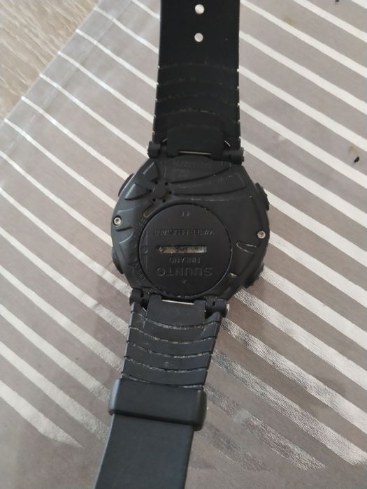 Vând Ceas suunto vector military