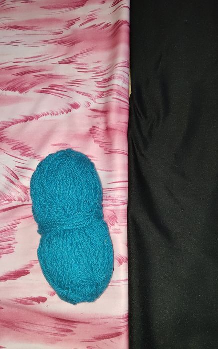 Материал и пряжа цена за все вместе