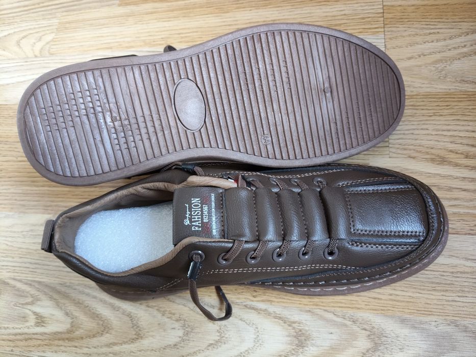 Често нови мъжки обувки