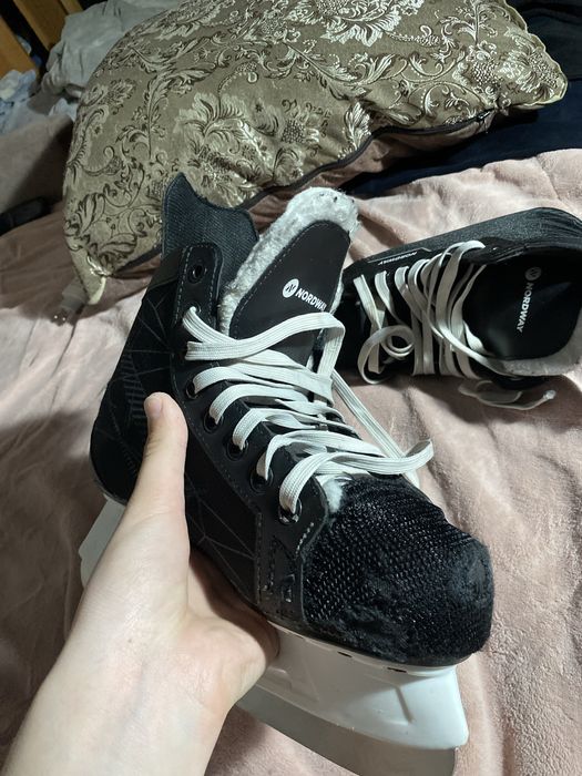 Продам коньки Nordway 100