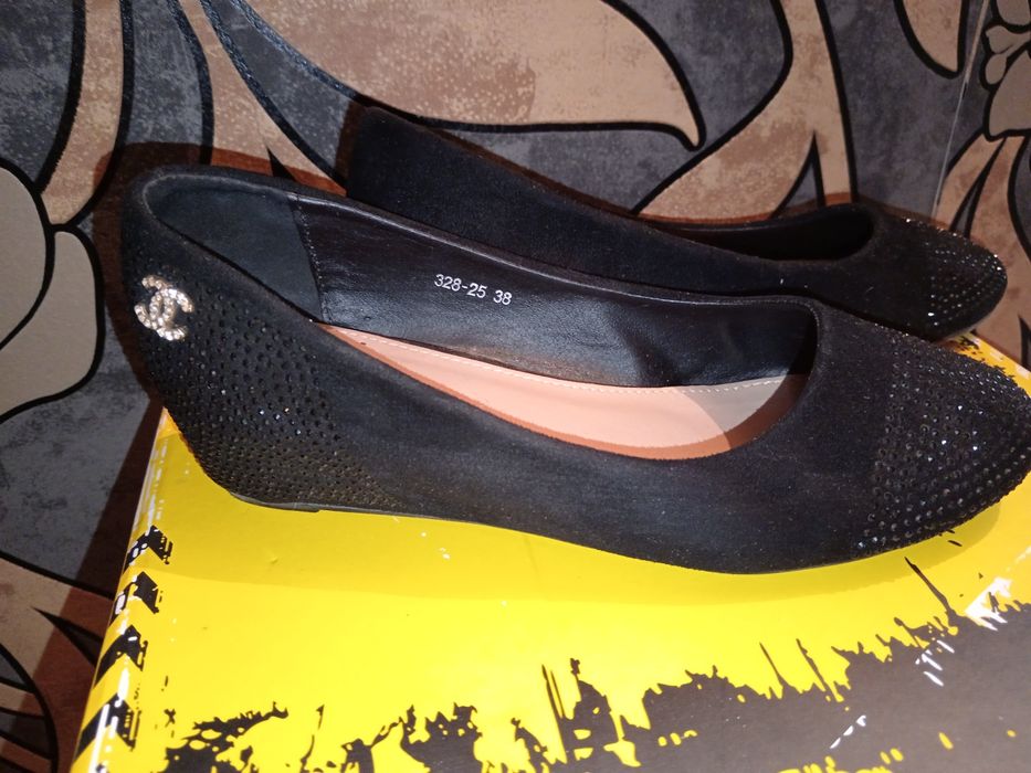 Продам обувь женскую