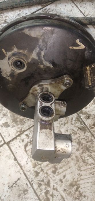 Продам вакуумный усилитель