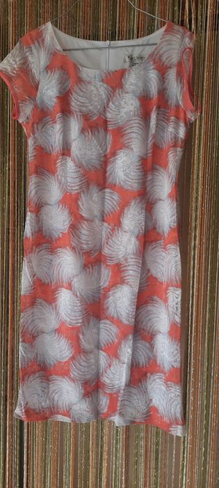 Платья.   Женские