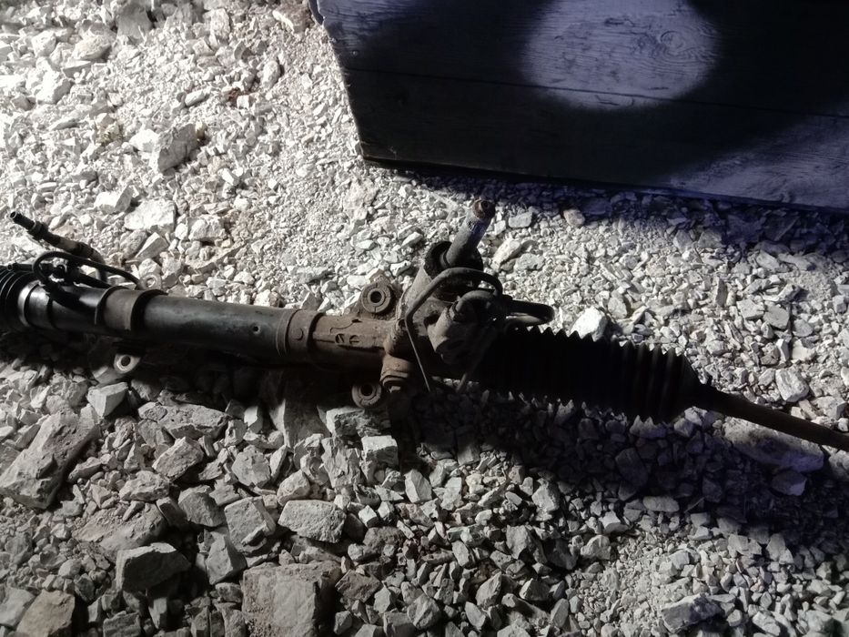 Запчасти на Субару Трибека