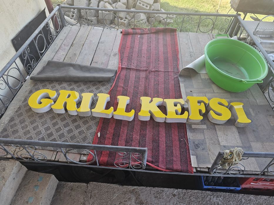 Reklama Girill Kefci