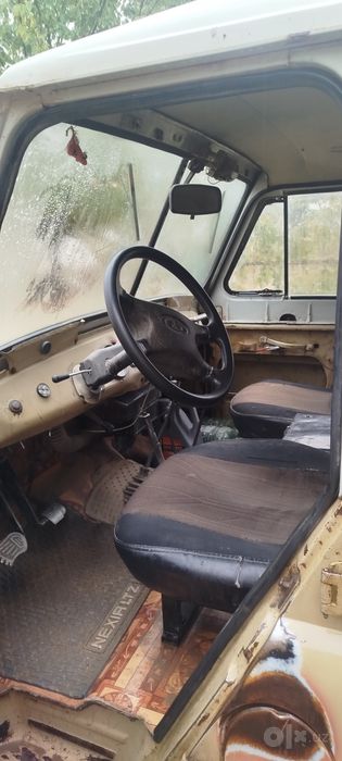 Uaz sotiladi narxi30mln