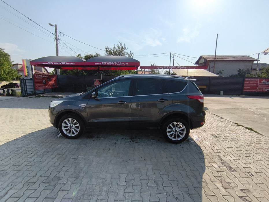 FORD Kuga 2015 — imagine 3