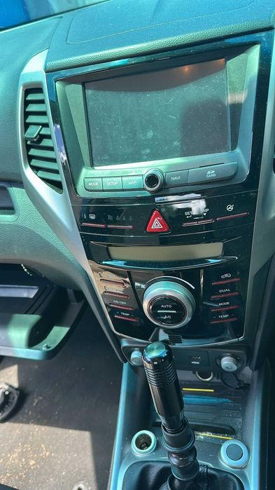 на части Ssangyong tivoli ELX 1.6 e xdi 2016г