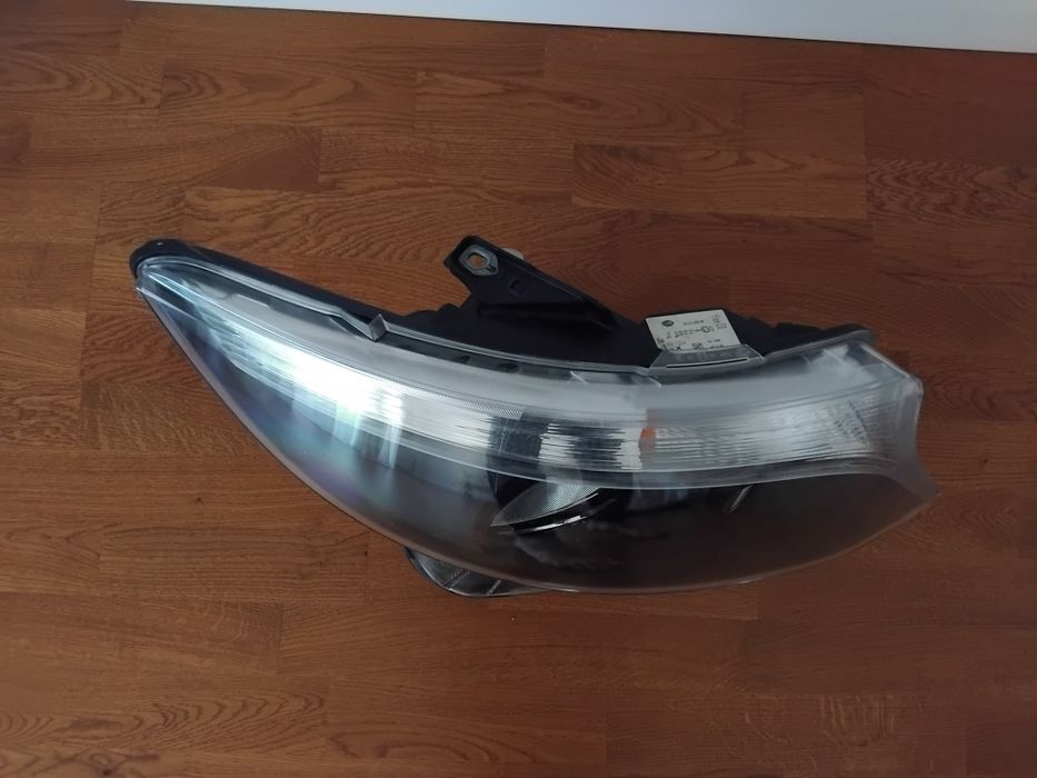 Faruri originale Mercedes vito  2015 -