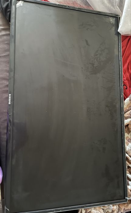 Телевизор смарт диагональ 105 новый