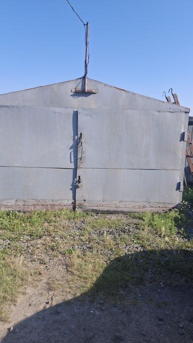 Продам  части дома