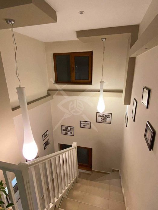 Дава се под наем Къща в с. Марково, Област Пловдив - 300 кв.м за 1795.2 € - Снимка #6