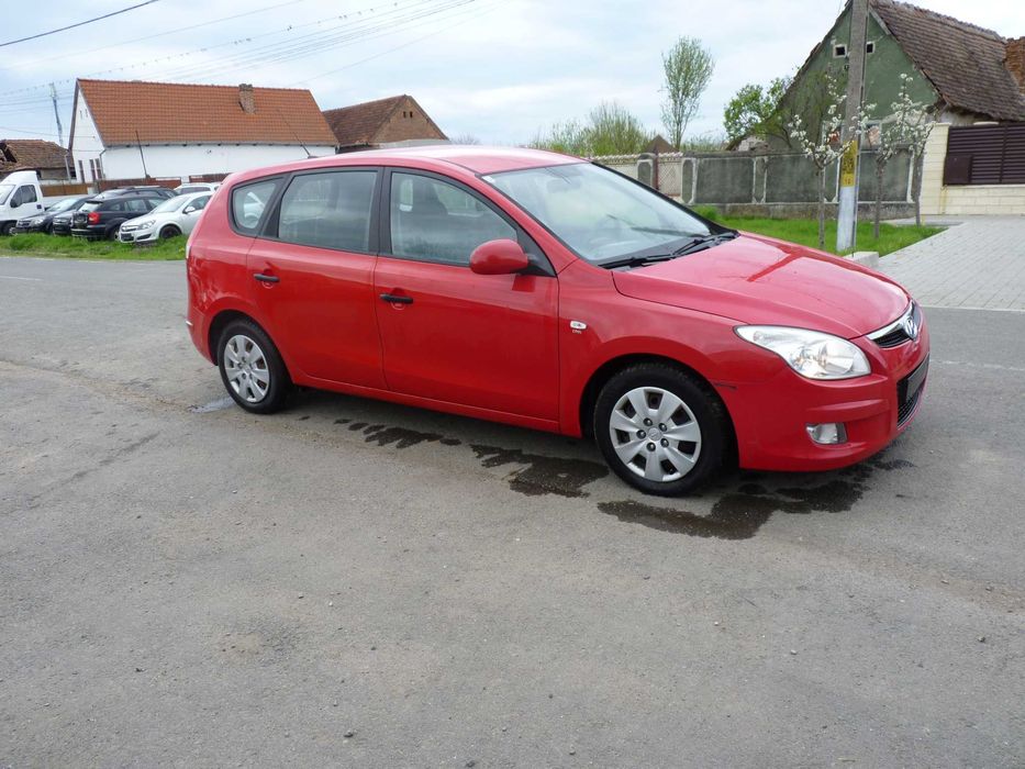 Hyundai i30 1.6 D clima