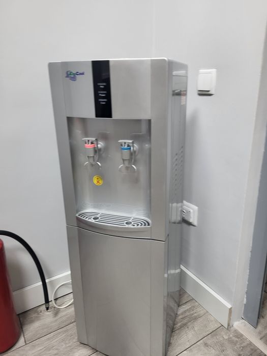 Продам кулер для воды
