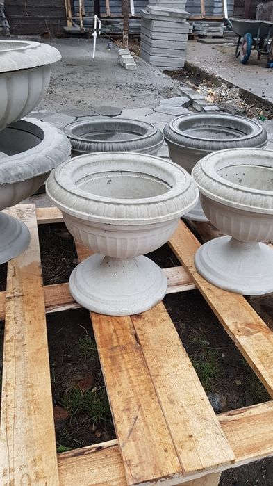 Вазоны из бетона