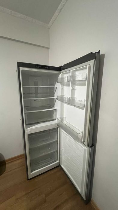 Холодильник LG б/у