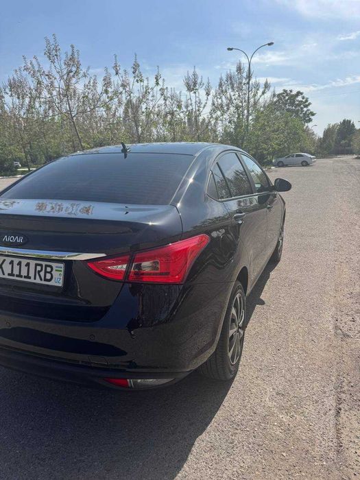 AIQAR E5 elektromobil sotiladi