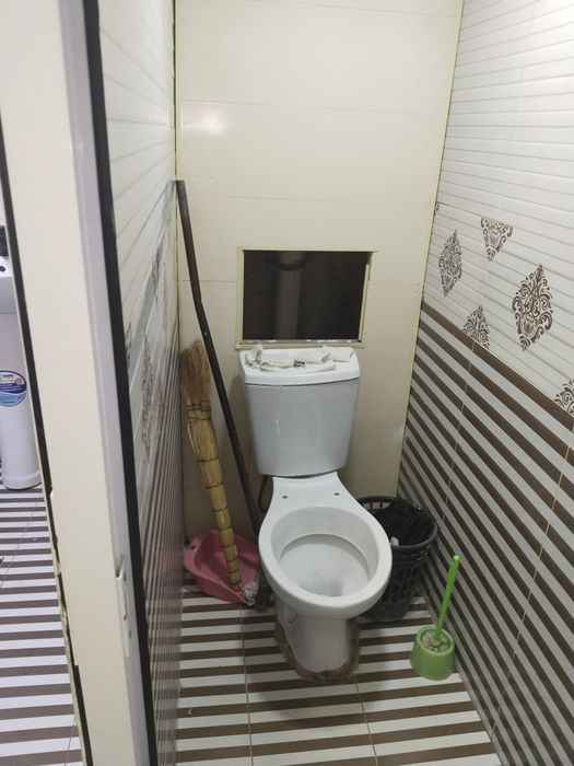 Кадышева общежитие 1 комнатная 18м² кухня санузел общий