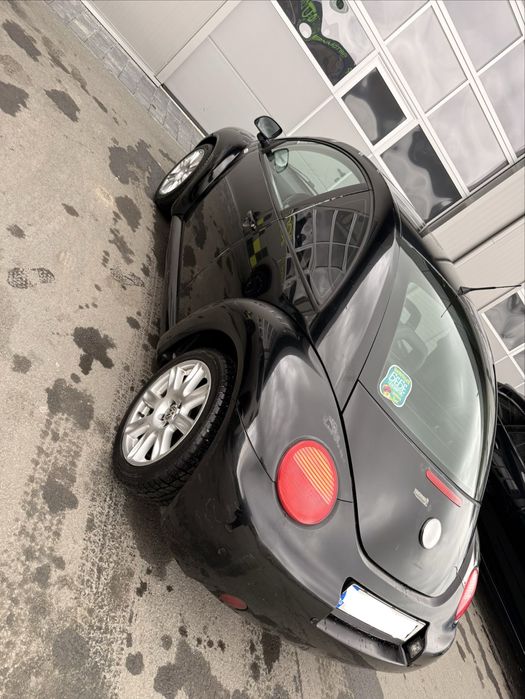 Продавам New Beetle 1.9 TDI