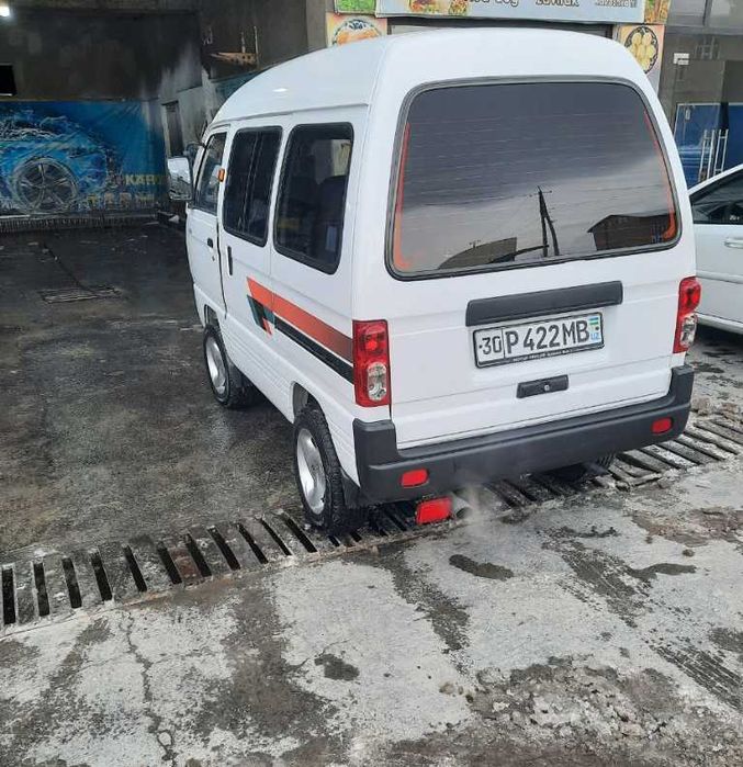 Chevrolet Damas - 0.8 L hajmidagi, 38 ot kuchi quvvatidagi  D2 style