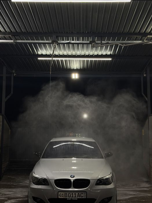 BMW M5 E60 individual 2008