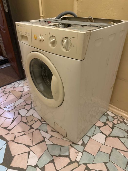 Стиральная машина Zanussi