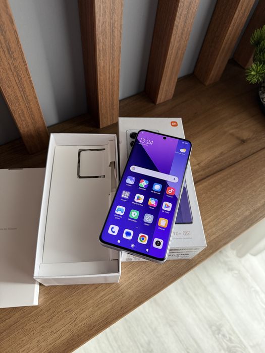 Xiaomi Redmi Note 13 Pro Plus - 512/12GB - Ca Nou