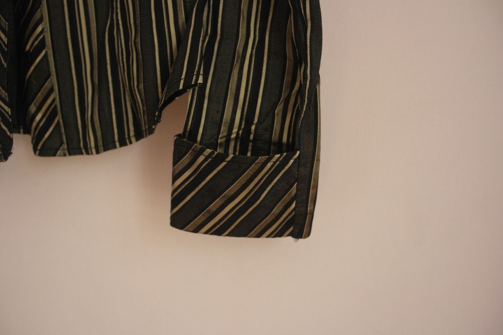 Кофта,  женская рубашка с золотыми полосами BOBA 46-48 размер