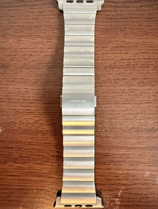 Bratara apple watch din titan pur - Nomad