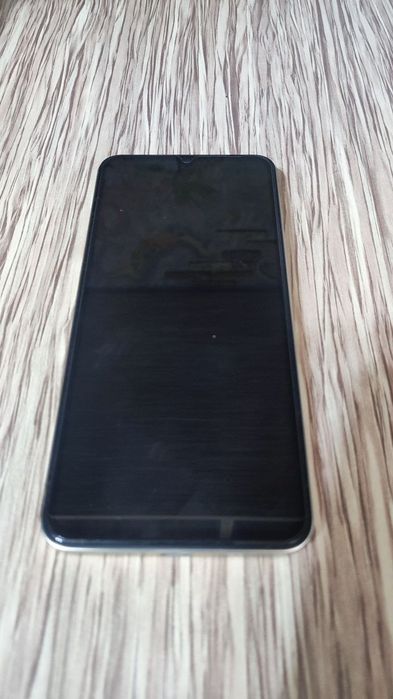 Vivo 25 e sotiladi
