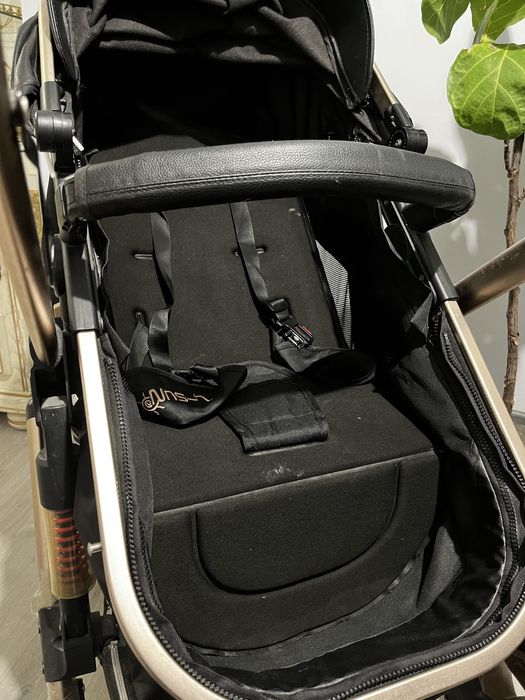 Коляска детская очень качественная