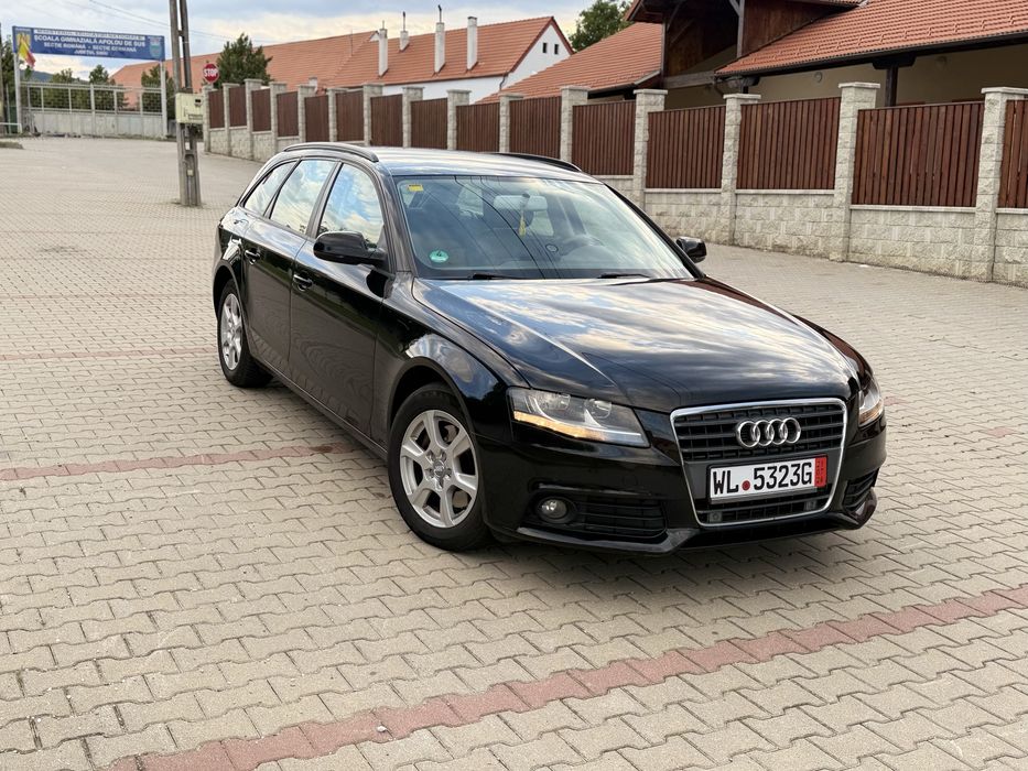 Audi a4 b8 2 tdi 143 cp