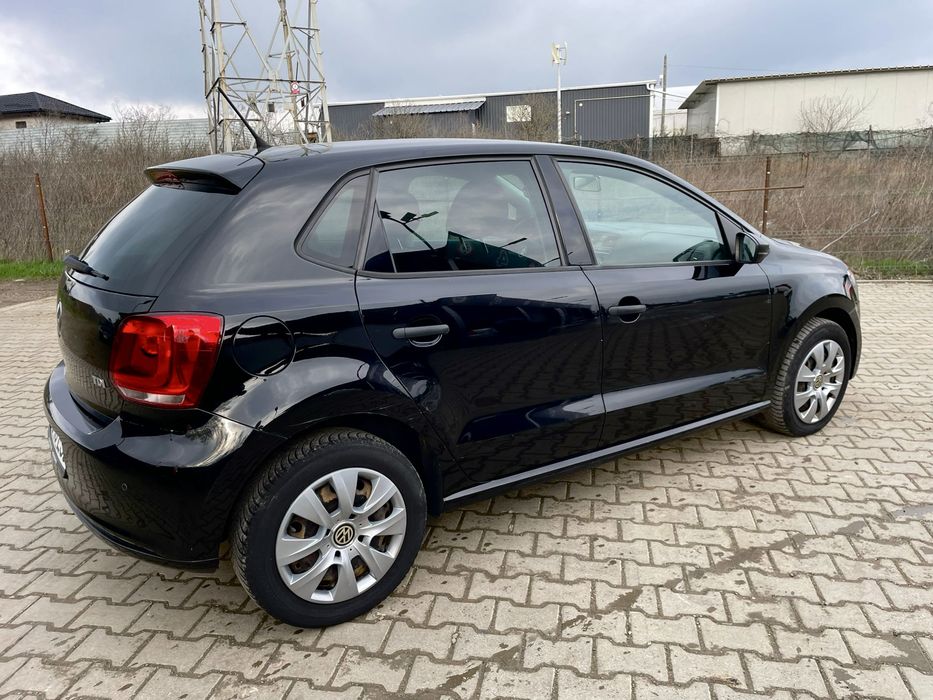 VOLKSWAGEN Polo 2012 — imagine 4