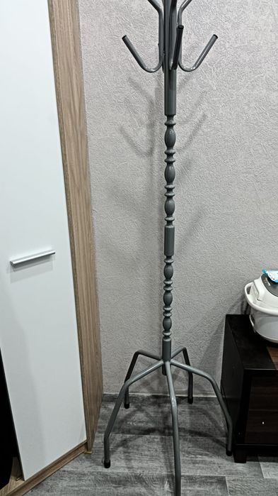 Вешалка напольная