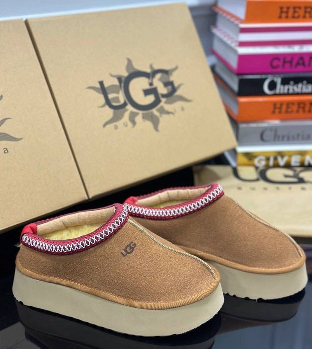 Adidași și ugg-uri