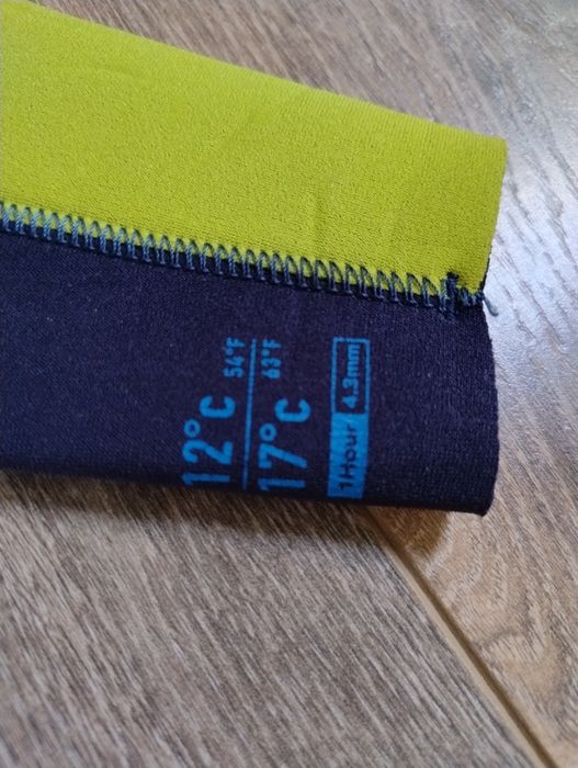 Costum olaian neopren 12-14 ani