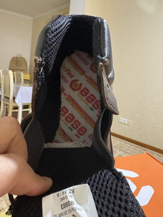 Ботинки 39 размер