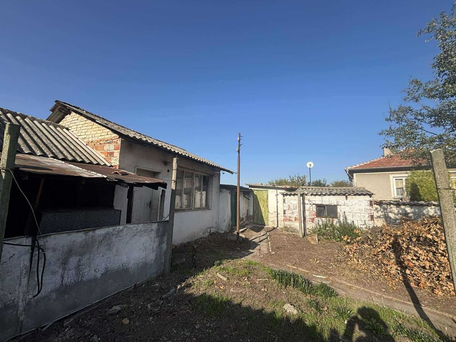 Продава се Къща в с. Дълбок извор, Област Пловдив - 220 кв.м за 305 €/кв.м - Снимка #11