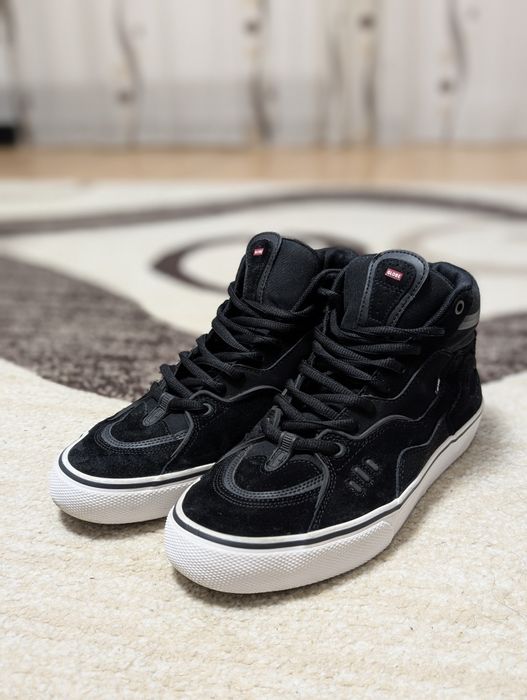 Globe Dimension-Negru