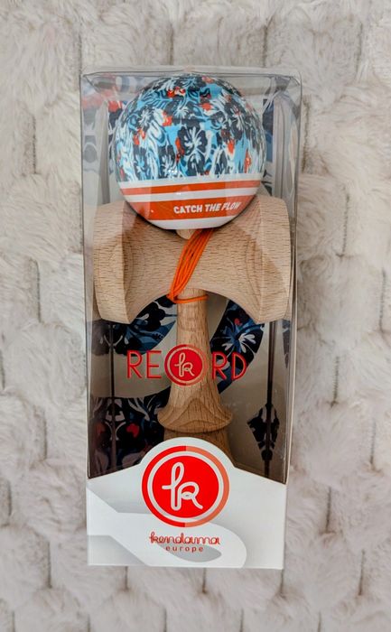 Kendama Europe - Record Plus Aloha MC, base hole, diverse culori