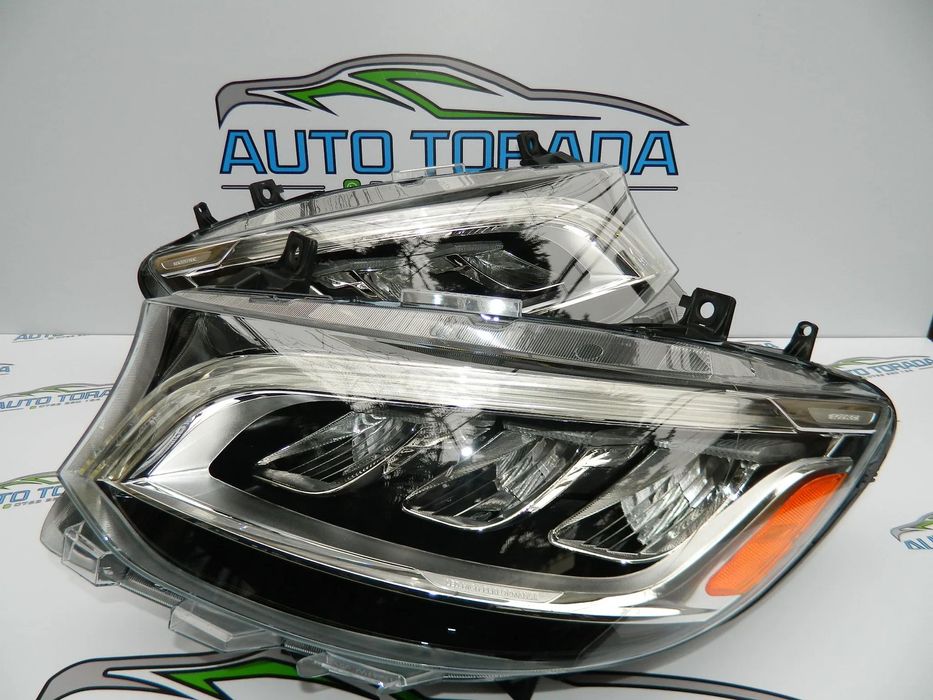 Faruri ,Far stanga dreapta Full Led Mercedes Sprinter an 2018 2019 2020 2021 2022 2023 2024 2025 cod A9109067600, A9109067500