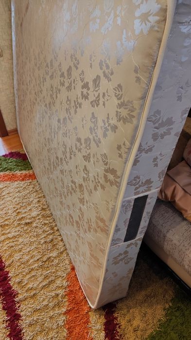 Матрас жёсткий 120*200