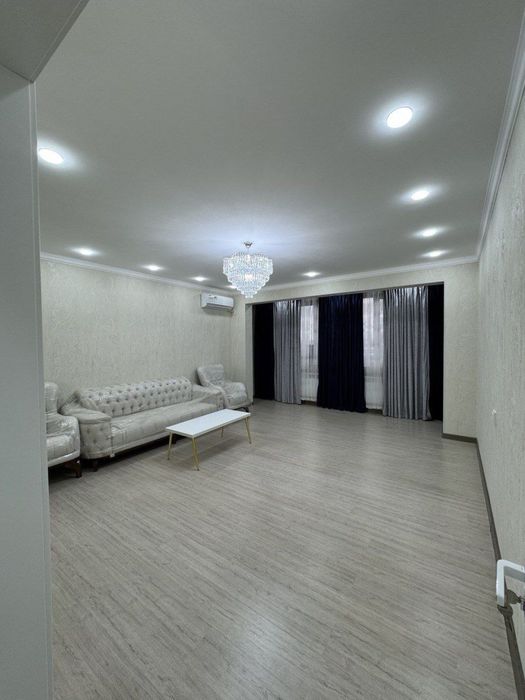 Сдается 3-х ком квартира на Беруний метро