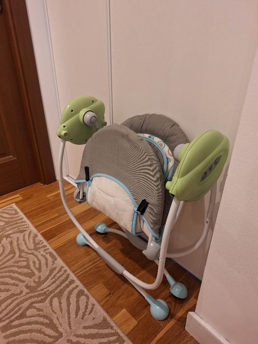 Leganel bebe Primii Pasi