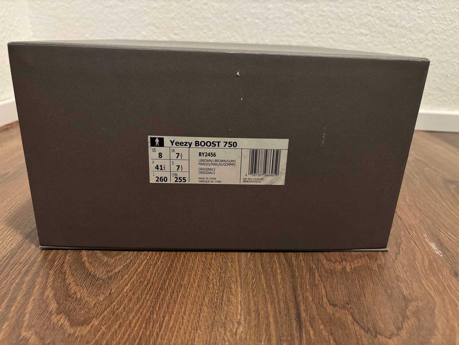 Yeezy Boost 750 BY2456 Чисто нови